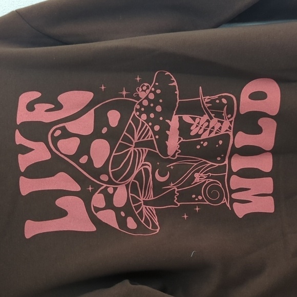 Social Scene Live Wild Brown Hoodie Back Print Pink Mushrooms Kangaroo Pocket - Picture 7 of 9